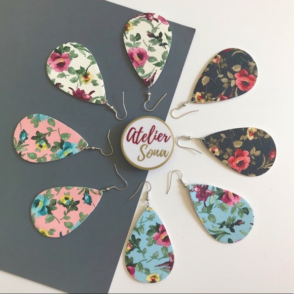 Atelier Sona Jewelry - Boutique Floral Tear Drop Earrings
